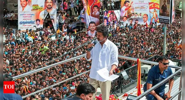 Vijay Joins Opposition Protest Against SIR, but TVK Keeps Participation Limited — image 3